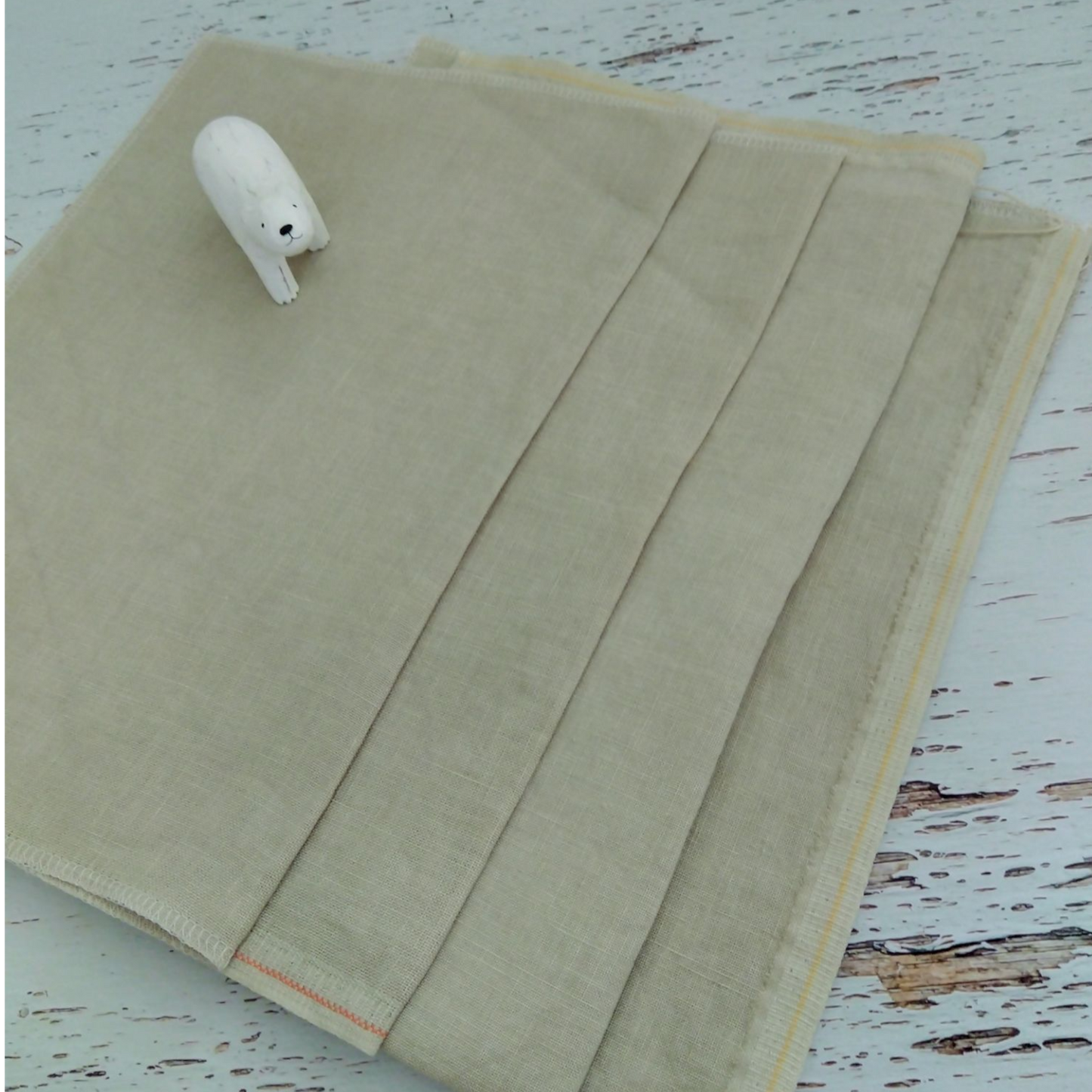 *セラドンジェイド* Celadon Jade  28ct  12×18.5in.  31×47cm