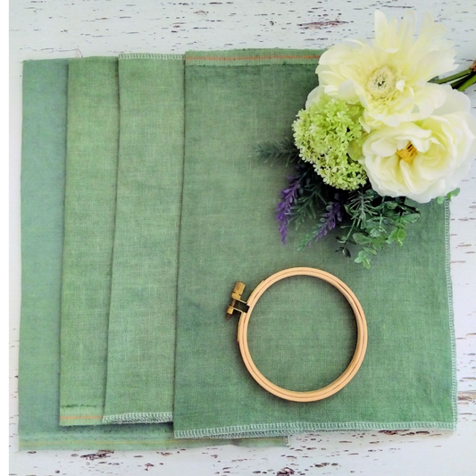 *Cactus Green* Cactus Green 36ct 12×18in. 31×46cm