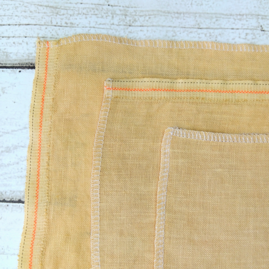 *ベーシックベージュ*　Basic Beige  32ct  13×18.5in.  32×47cm