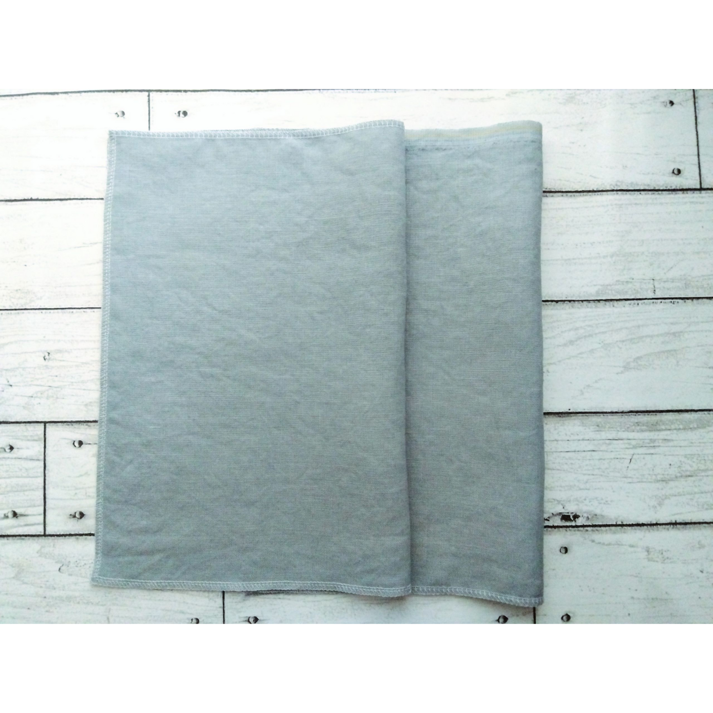 *シルバーグレー*　Silver Gray  40ct 13×18in.  33×45cm