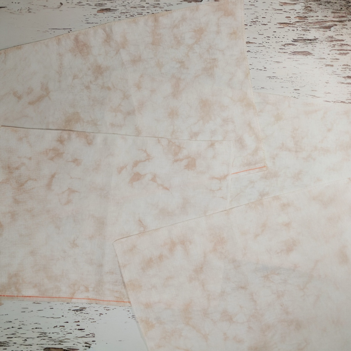 *Barely Beige Classic* 40ct 32×47cm 12.5×18.5in.