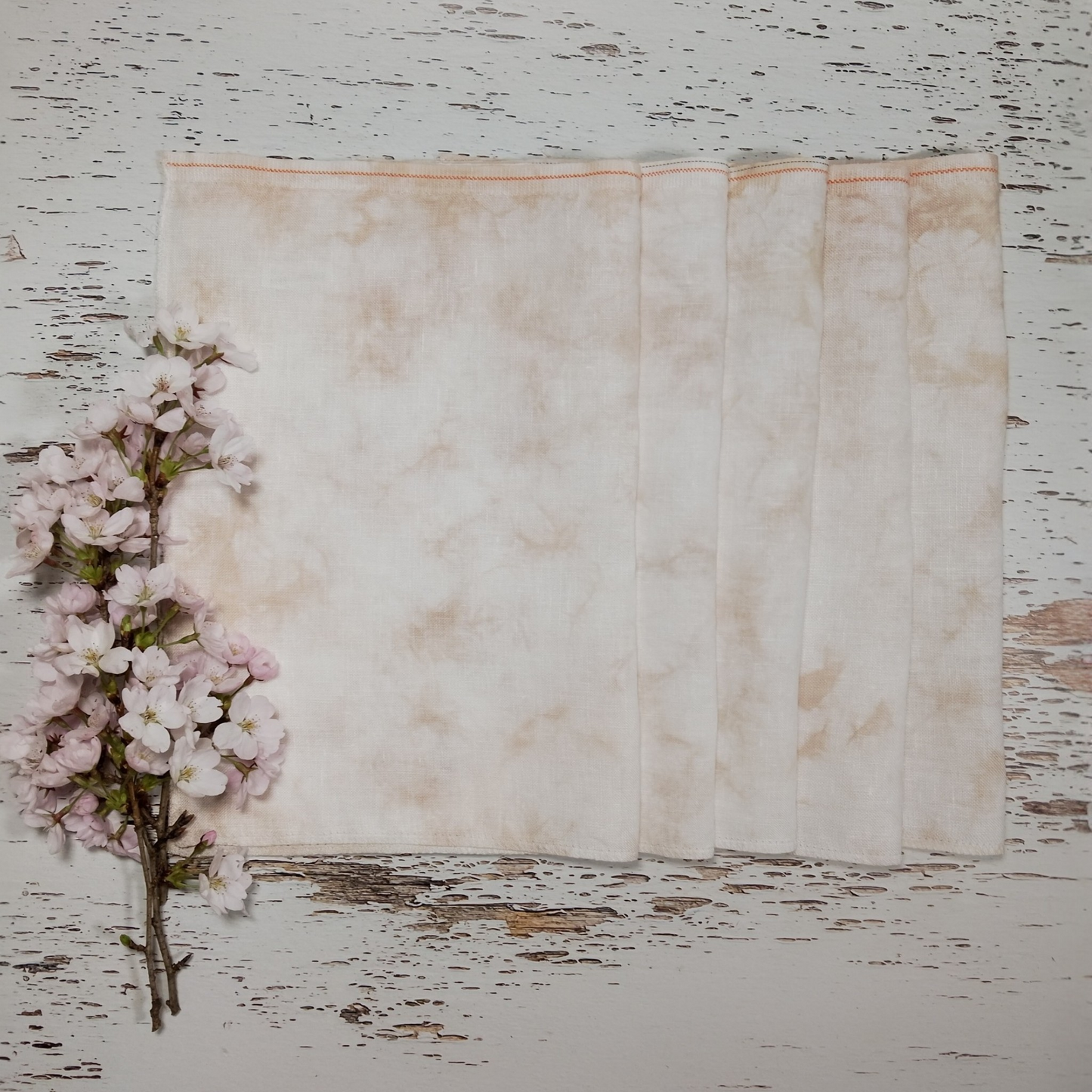 *Barely Beige Classic* 40ct 32×47cm 12.5×18.5in.