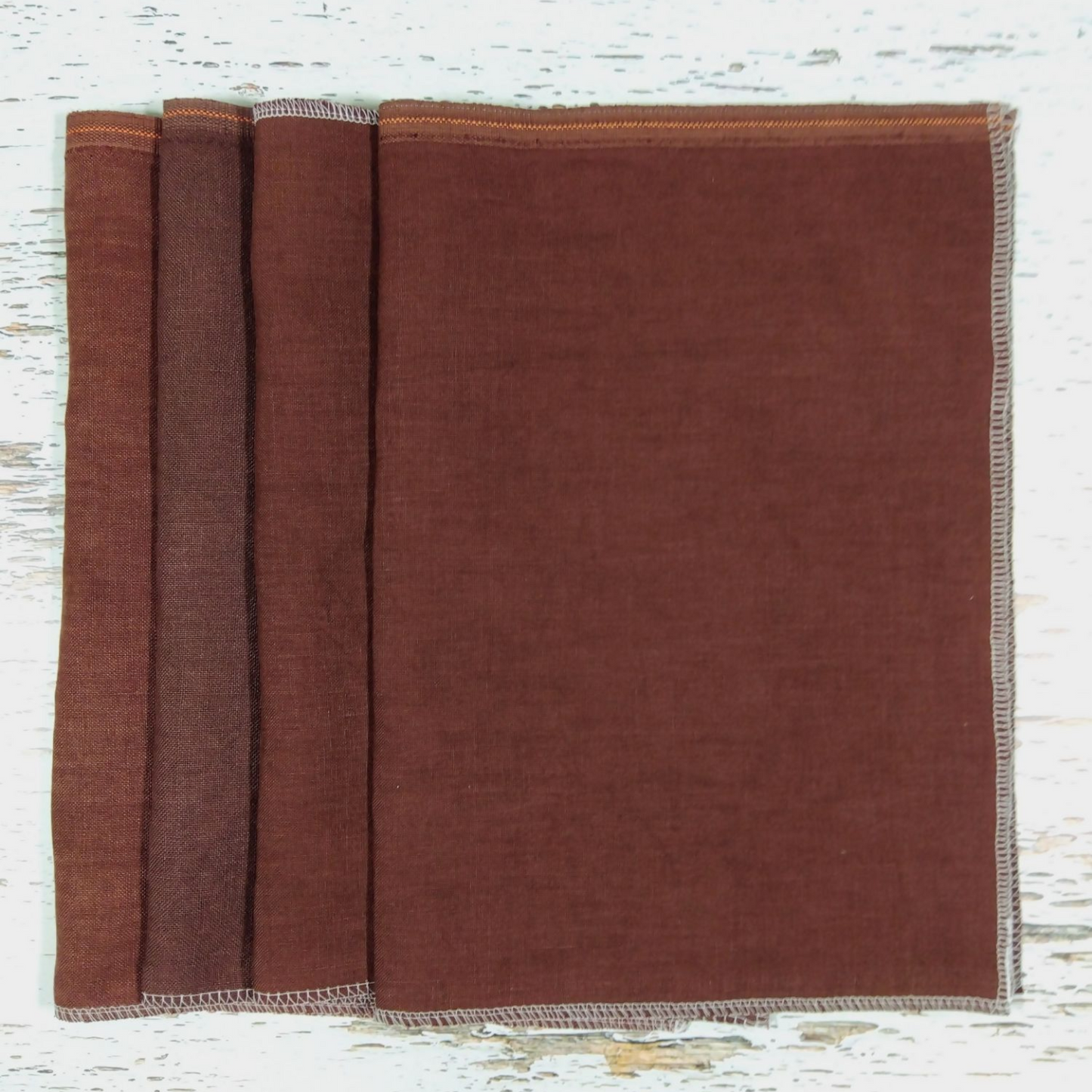 *栗色*  Chestnut  40ct  32×47cm  12.5×18.5in.