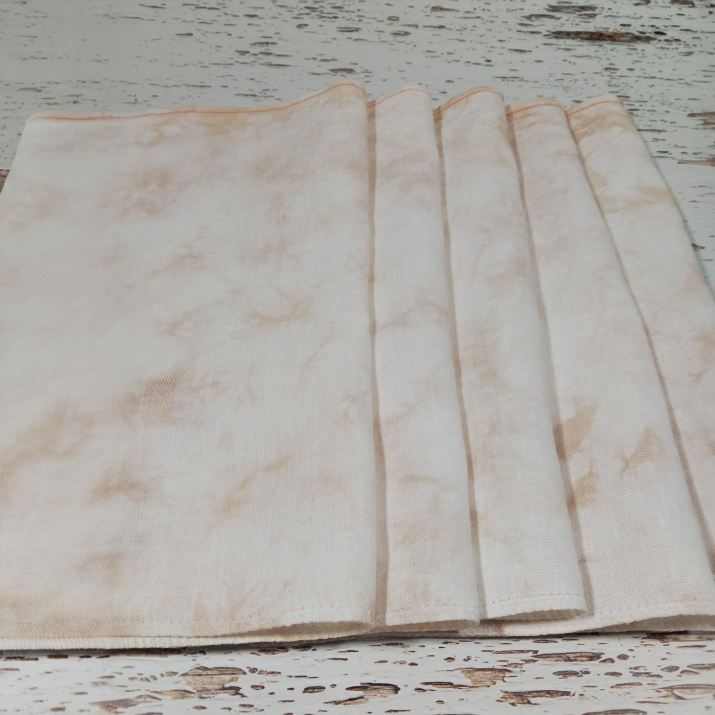 *Barely Beige Classic* 40ct 32×47cm 12.5×18.5in.