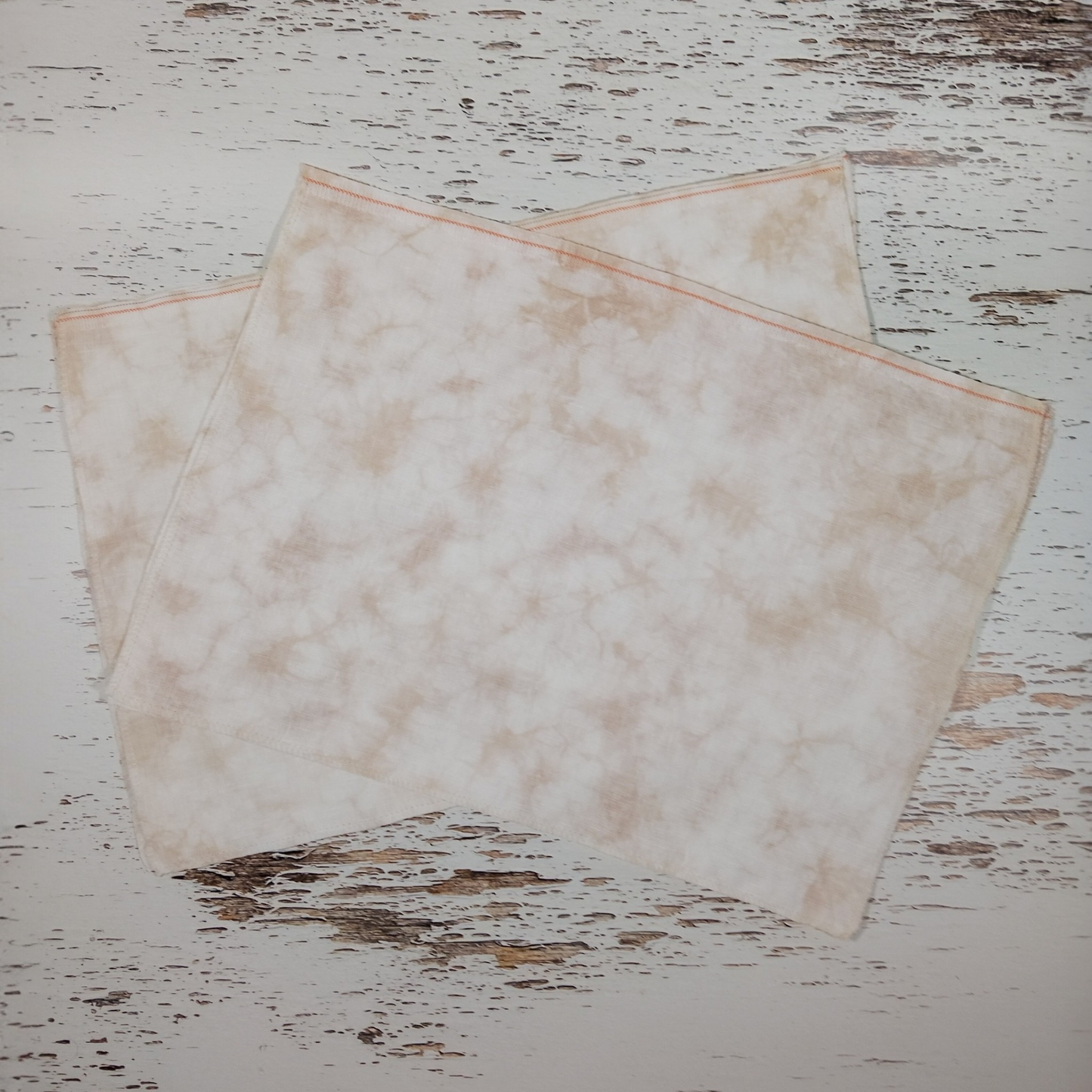 *Barely Beige Classic* 40ct 32×47cm 12.5×18.5in.
